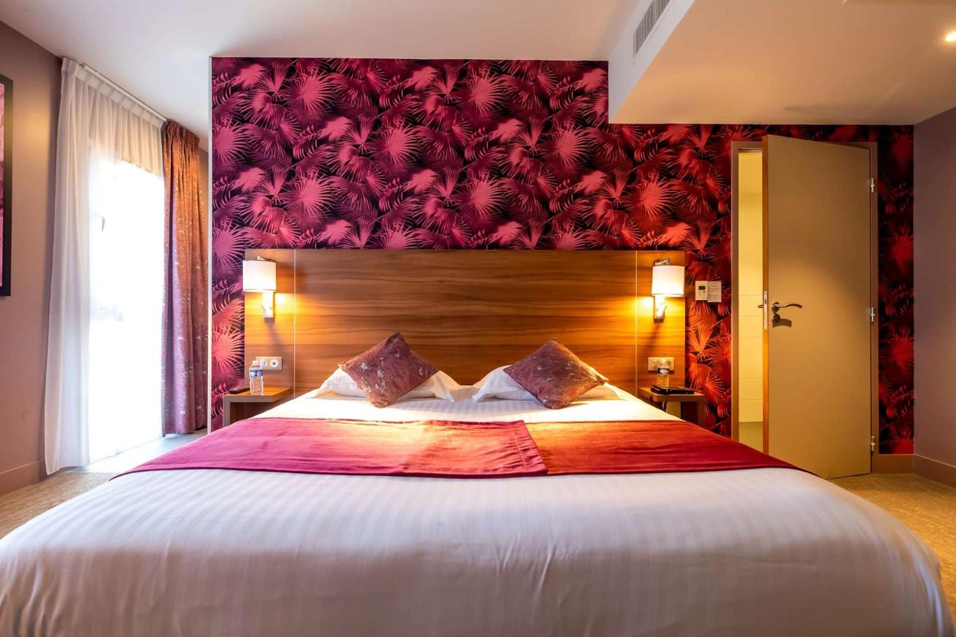 Brit Hotel Eden Spa Honfleur Exterior foto