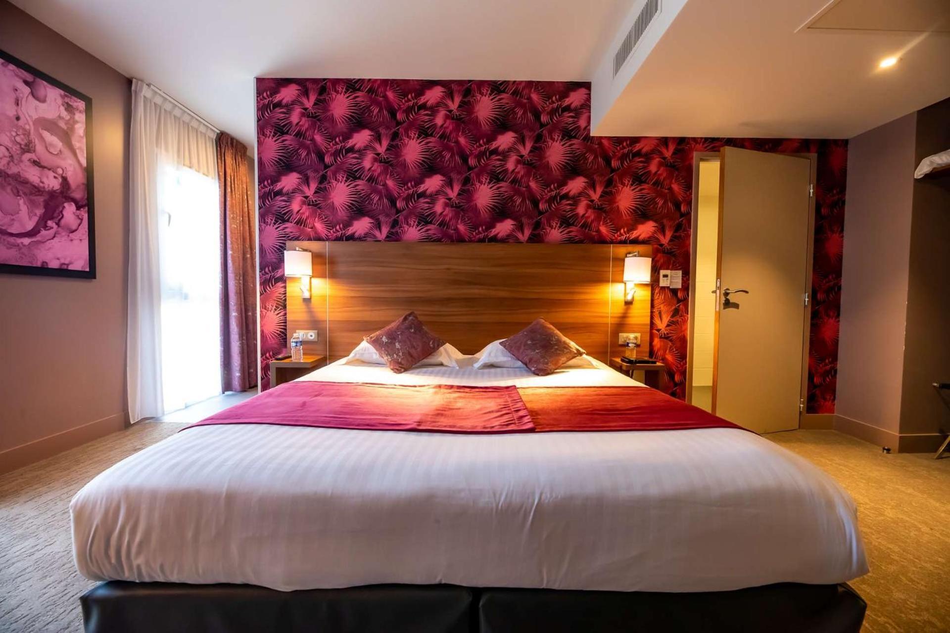 Brit Hotel Eden Spa Honfleur Exterior foto